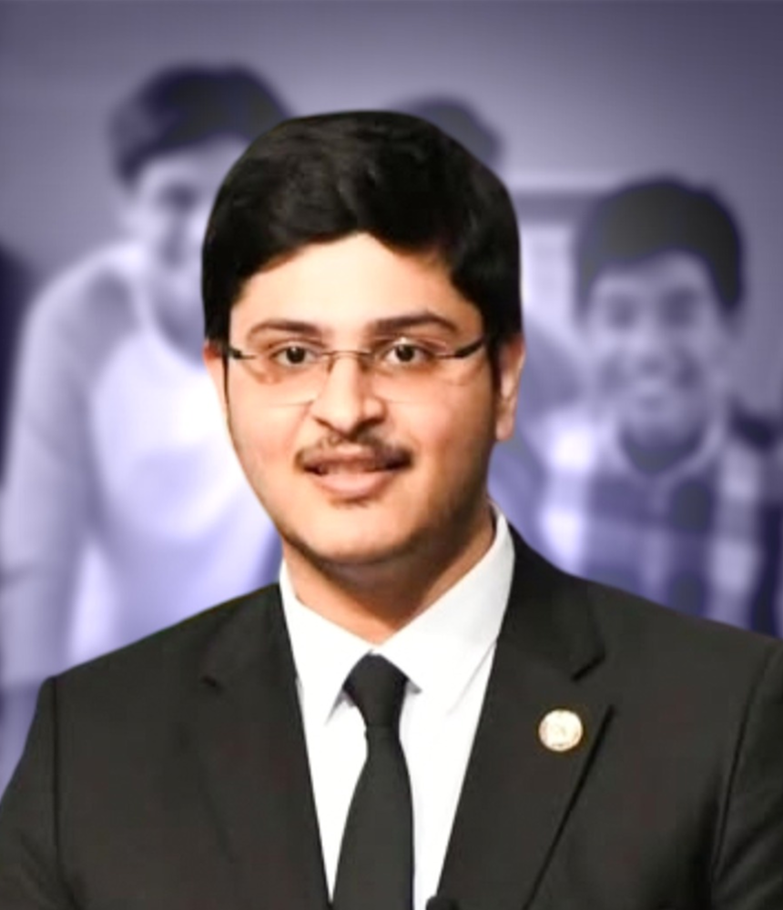 CA Divesh Harpalani